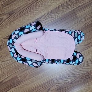 Set of 2 Baby travel bug car seat headrest newborn NB pink carseat